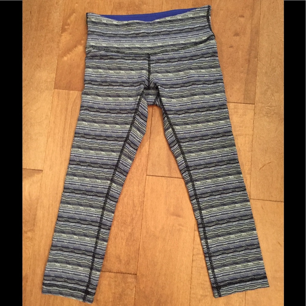 Lululemon crops